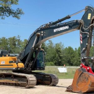 Excavator Hyundai HX480AL