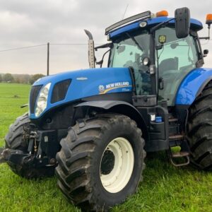 New Holland T7.235