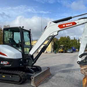 2022 Bobcat E50z