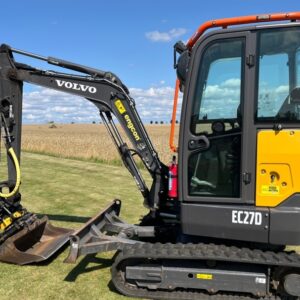 2022 Excavator Volvo EC27D