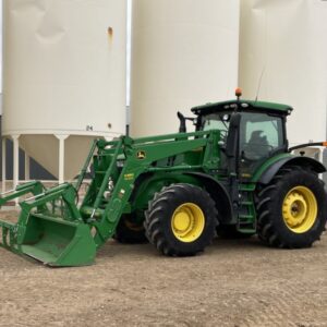 2015 John Deere 7210R