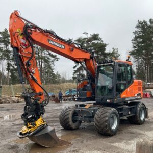 2018 Doosan DX165W-5
