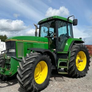 1997 John Deere 7600