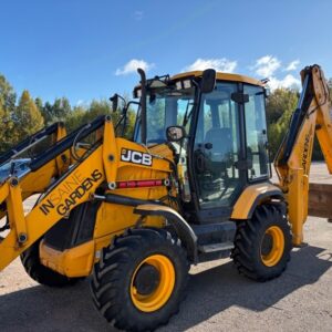 2017 JCB 3CX Compact