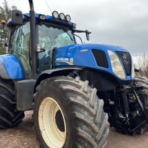 2012 New Holland T7.250