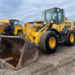 2016 Komatsu WA 270-7