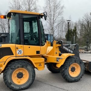 2016 Volvo L30G