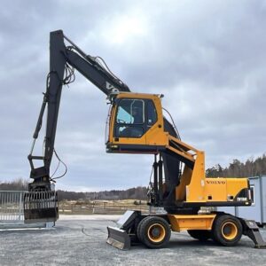 2004 Volvo EW180B